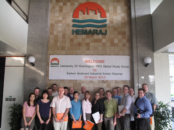 Hemaraj Welcomes Study Group from The University of Washington