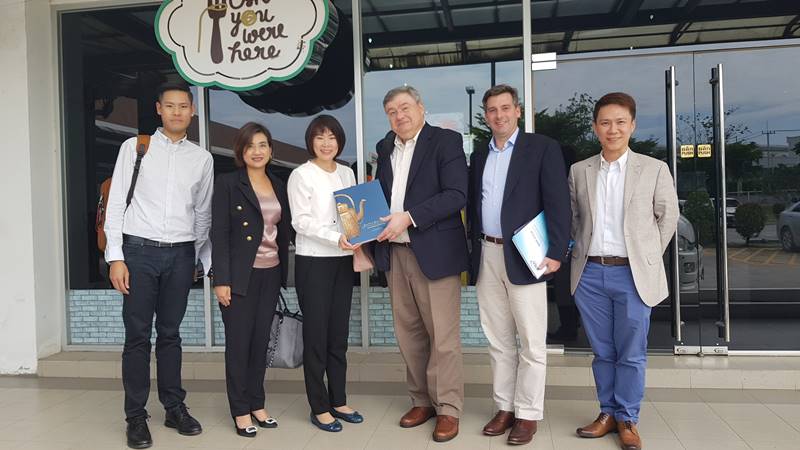 US Embassy Economic Section Officials Visit ESIE (Rayong) and WHA ESIE 1