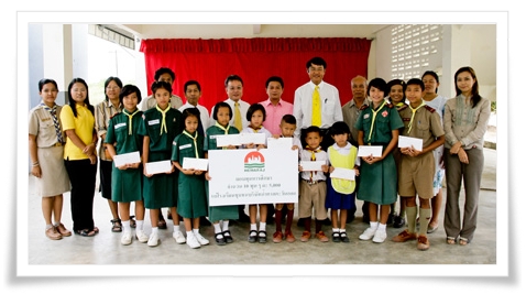 Hemaraj Presents Scholarships to Students of Sugar Mill School, Rayong Province