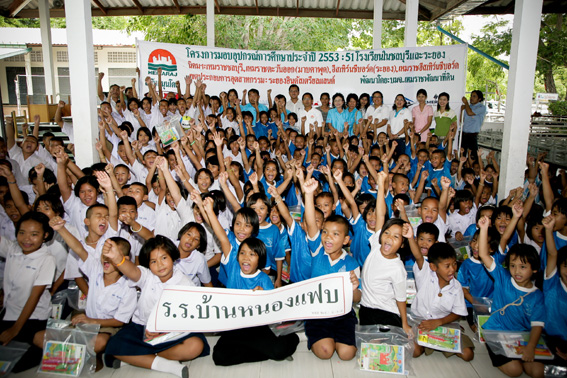 Hemaraj 2010 Annual Contribution to 51 Schools in Rayong and Chonburi