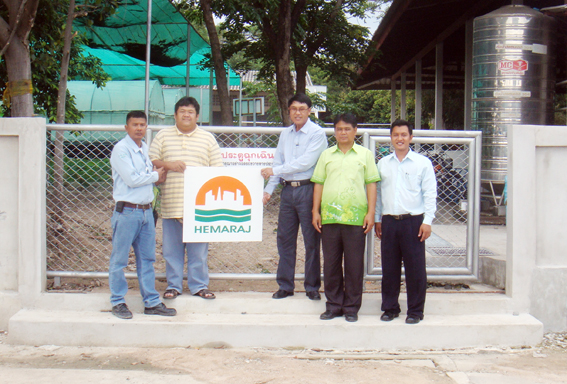 Hemaraj Helps Nong Fab Community