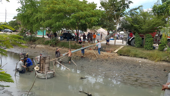  Hemaraj Helps Construct Canal Bridge for Mapchalud-Chakklang Community 