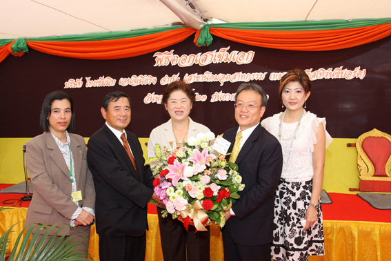 Hemaraj Congratulates Thai Summit Engineering at Foundation Pillar Laying Ceremony